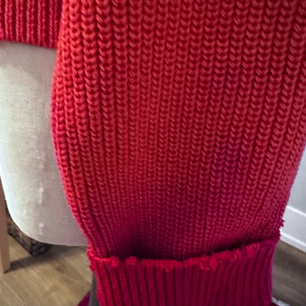 Red RtA sweater - Picture 6 of 13
